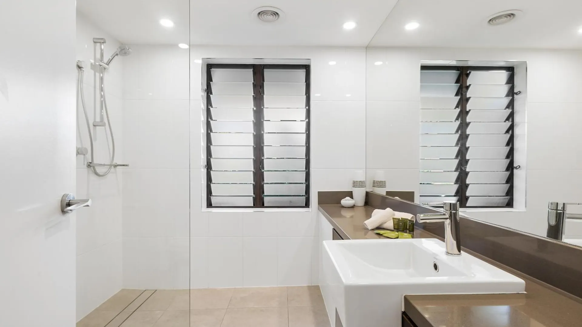 Seaeden Port Douglas Apartments Craiglie